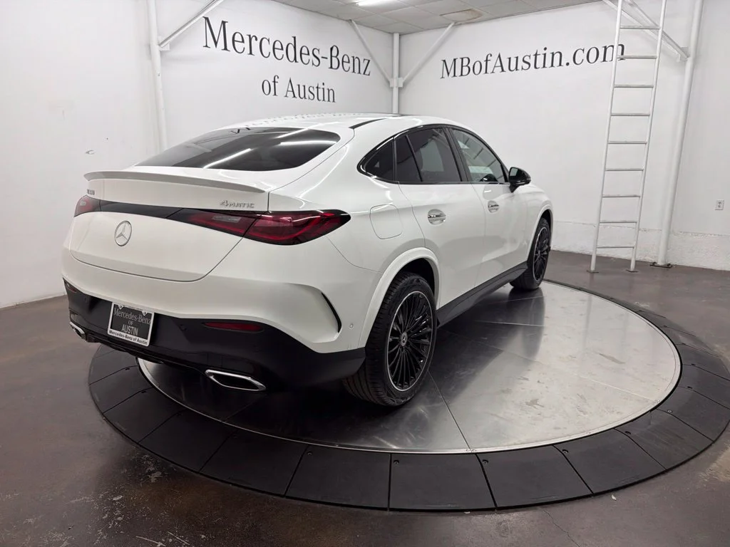 New 2027 White Mercedes-Benz GLC 300 Coupe image 11