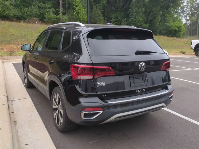 Used 2022  Volkswagen 1.5T SE image 12