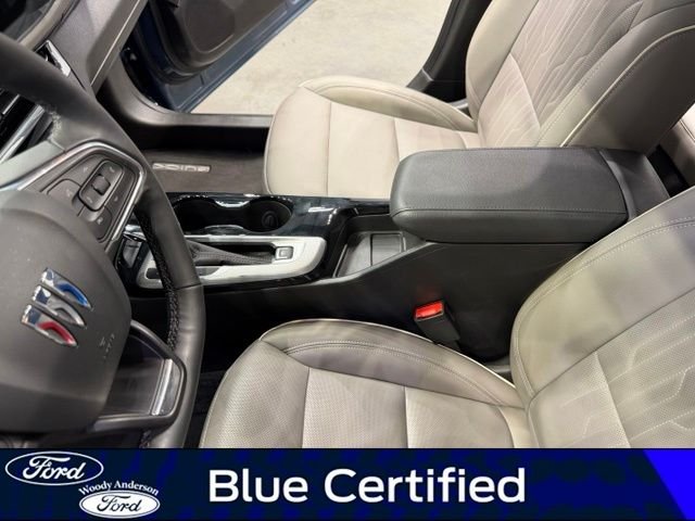 Certified Used 2025 Ocean Blue Metallic Buick Avenir image 17