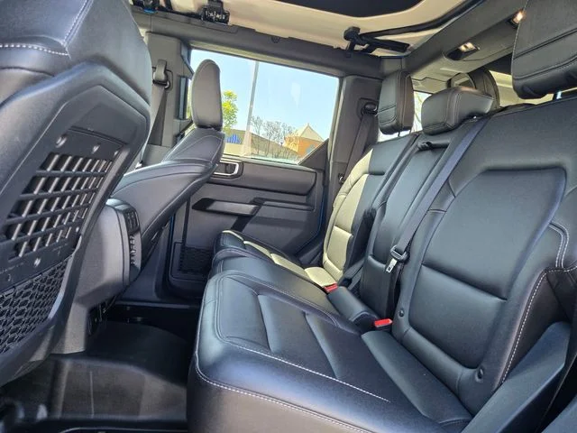 Used 2021 Carbonized Gray Metallic Ford Badlands image 12