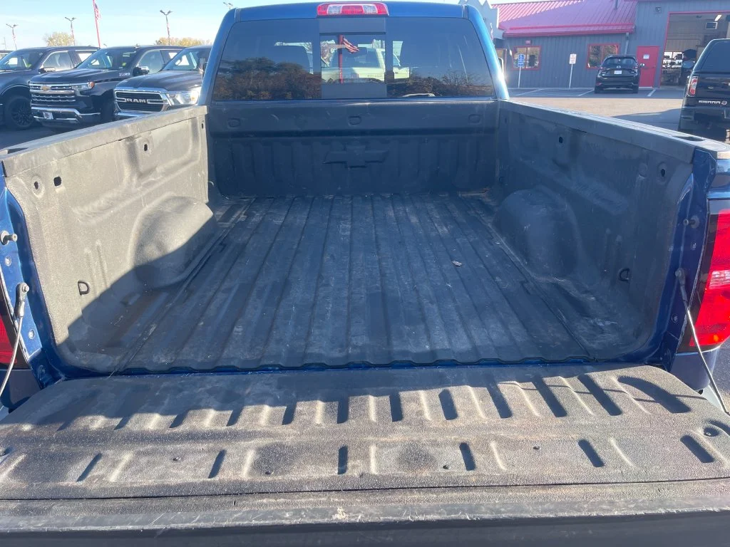 Used 2017 Blue Chevrolet LT image 29