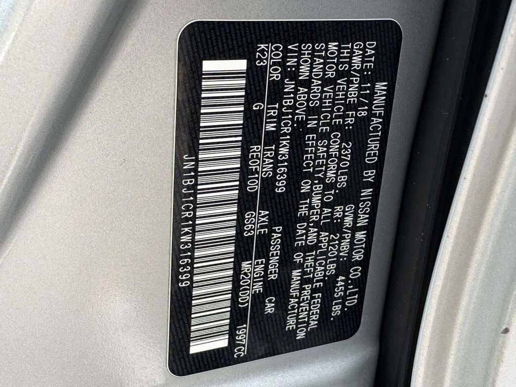 Used 2019 Silver Nissan S image 27