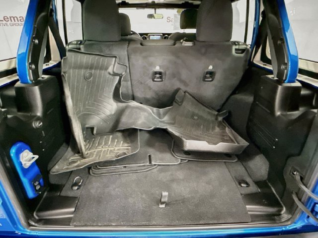 Used 2021 Blue Jeep Unlimited Sport Altitude image 25