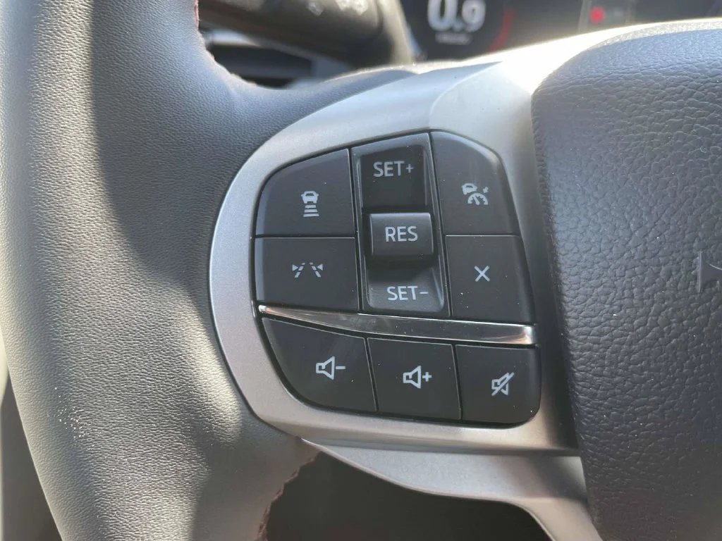 New 2027 Gray Ford Active image 24