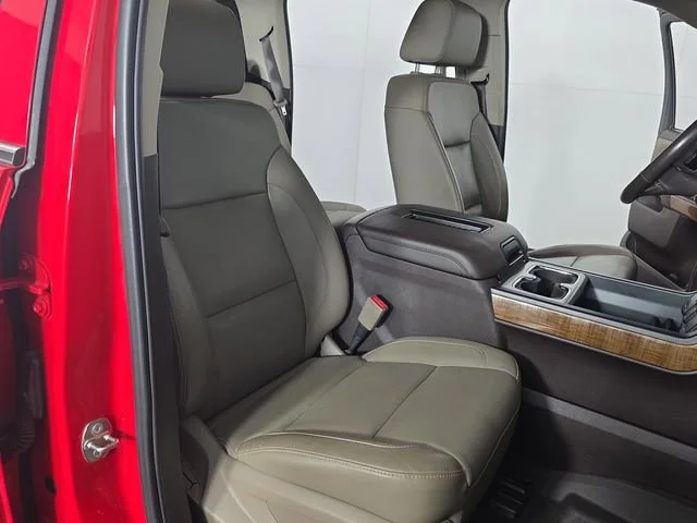 Used 2018 CARDINAL RED GMC SLT image 22