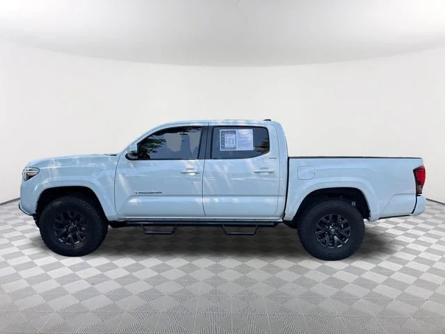Used 2023 White Toyota SR5 V6 image 8