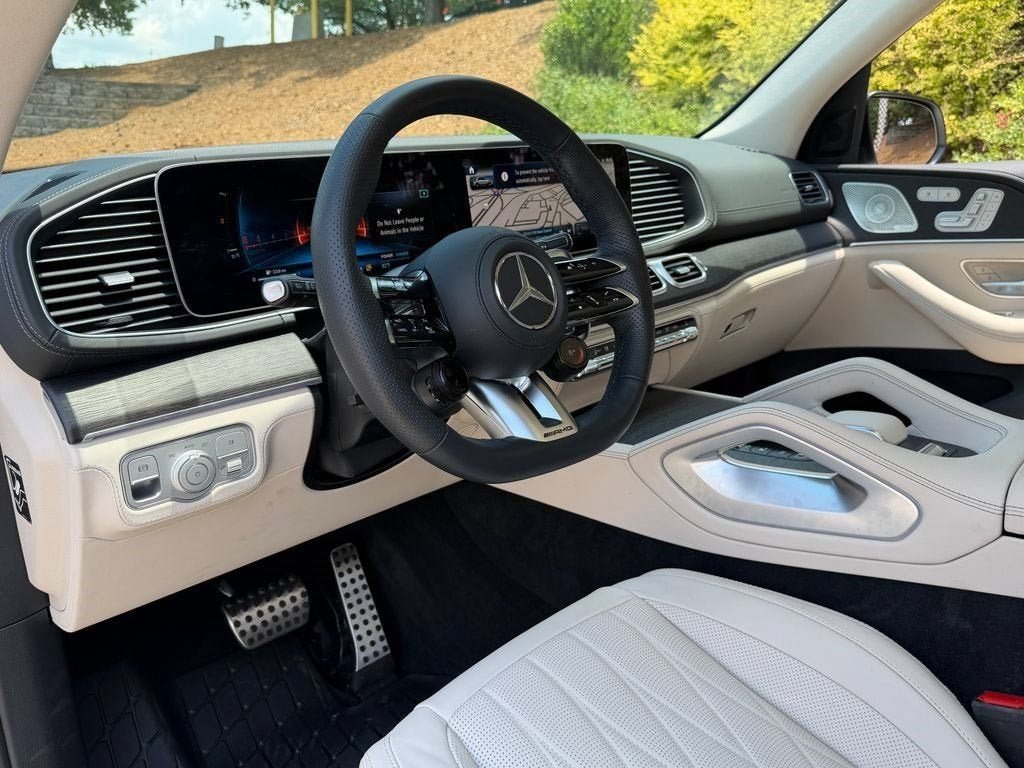Used 2026 Polar White Mercedes-Benz AMG® 53 4MATIC+ image 15