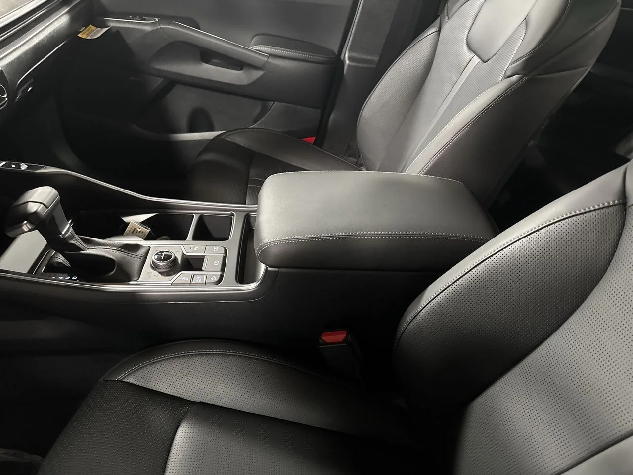 New 2026 Ivory Kia X-Line EX image 26