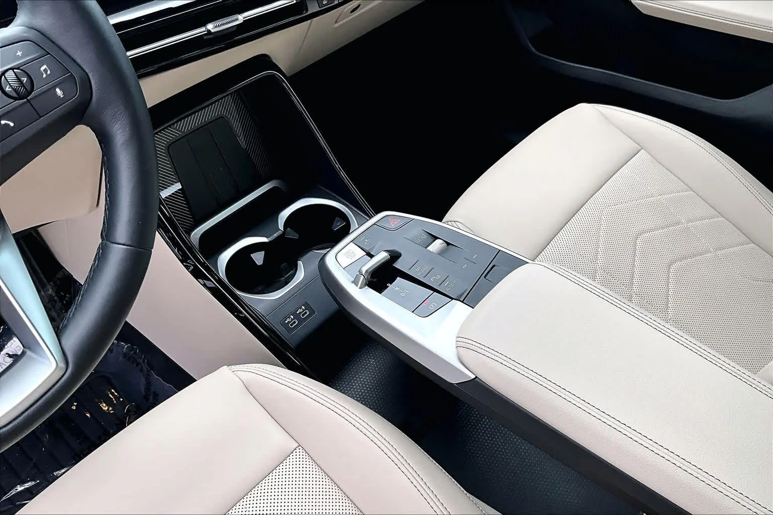 Used 2023 Phytonic Blue Metallic BMW xDrive28i image 15
