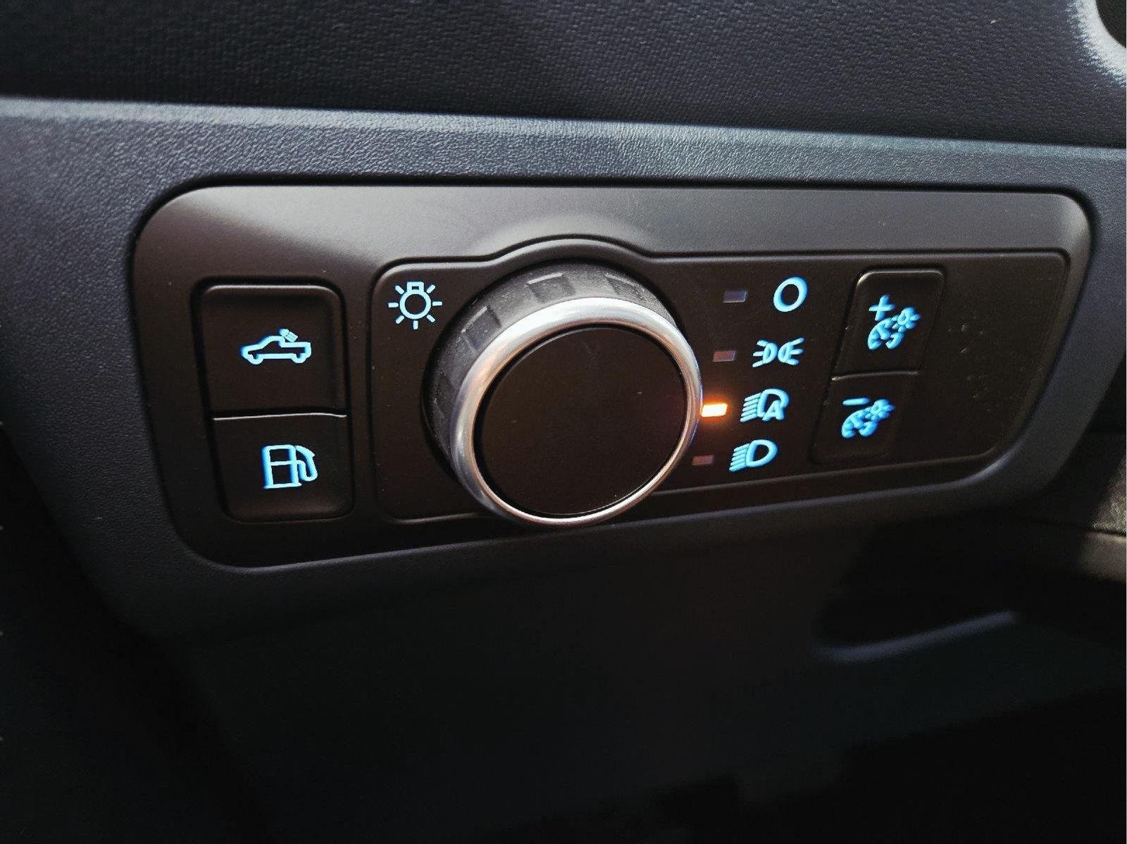 New 2026 Azure Gray Metallic Tri-Coat Ford XLT image 11