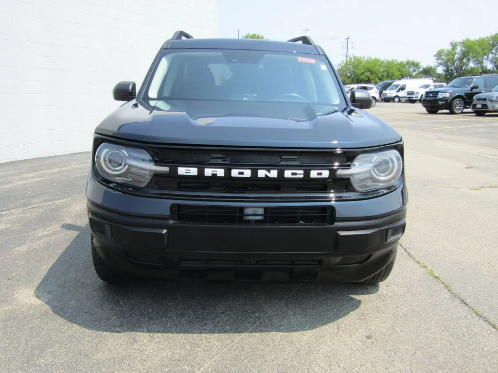Used 2022 Blue Metallic Ford Big Bend image 27