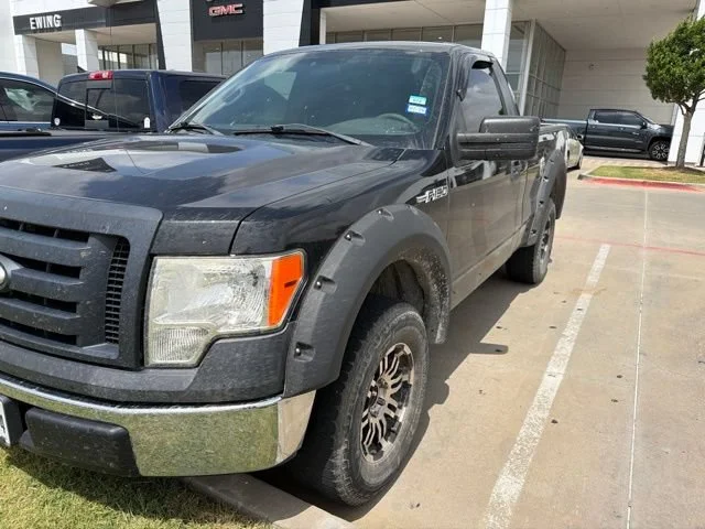 Used 2011 Black Ford XL image 2