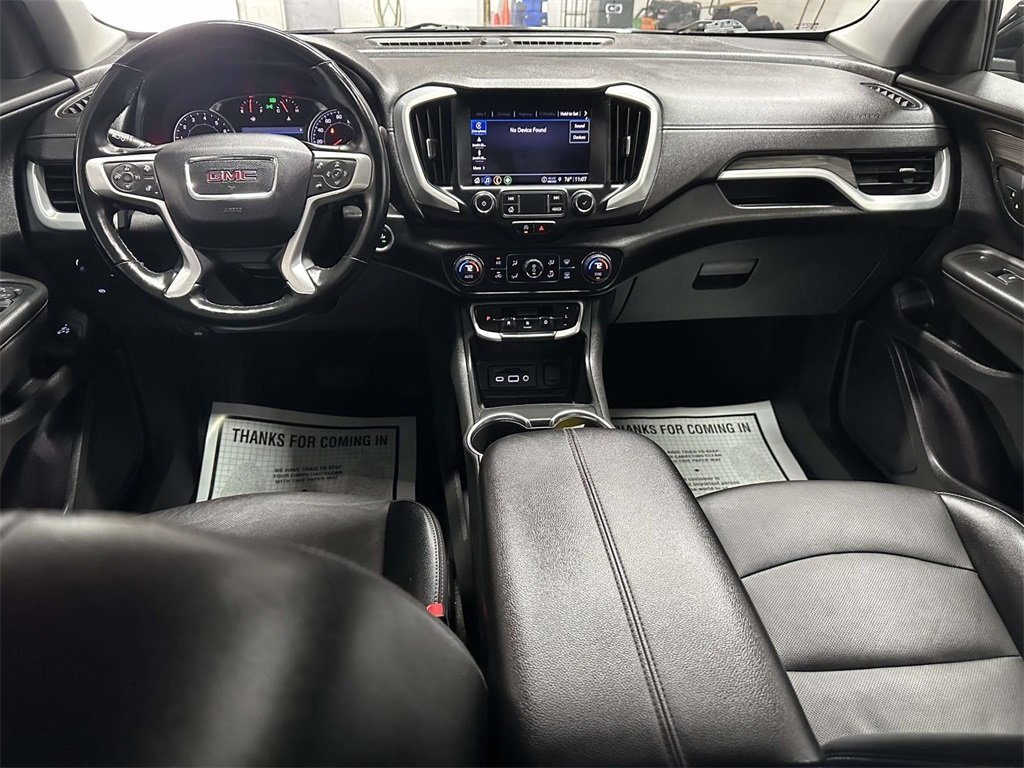 2023 Gmc Terrain SLT photo 2