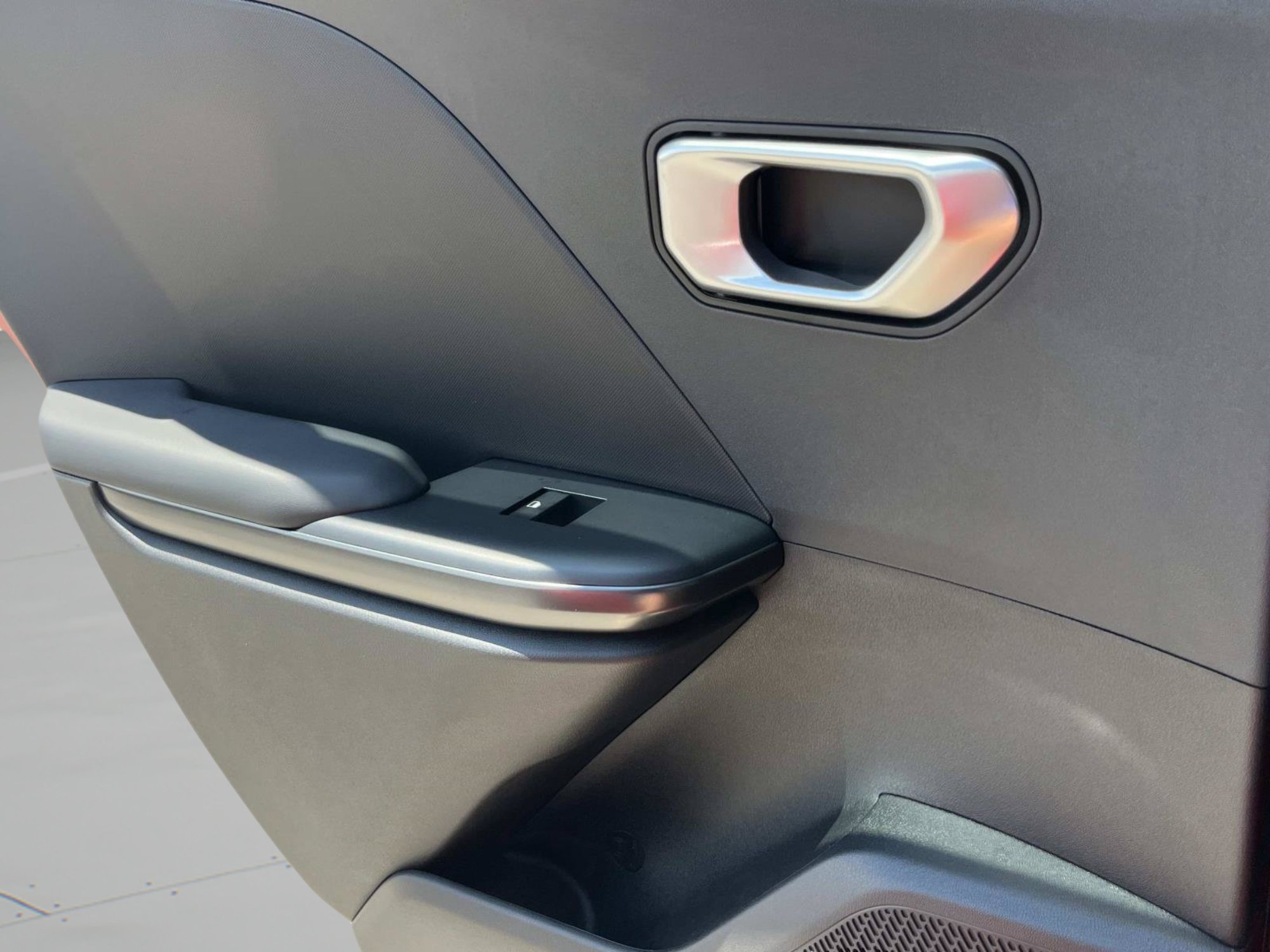 New 2026 Currant Red Kia LXS image 14