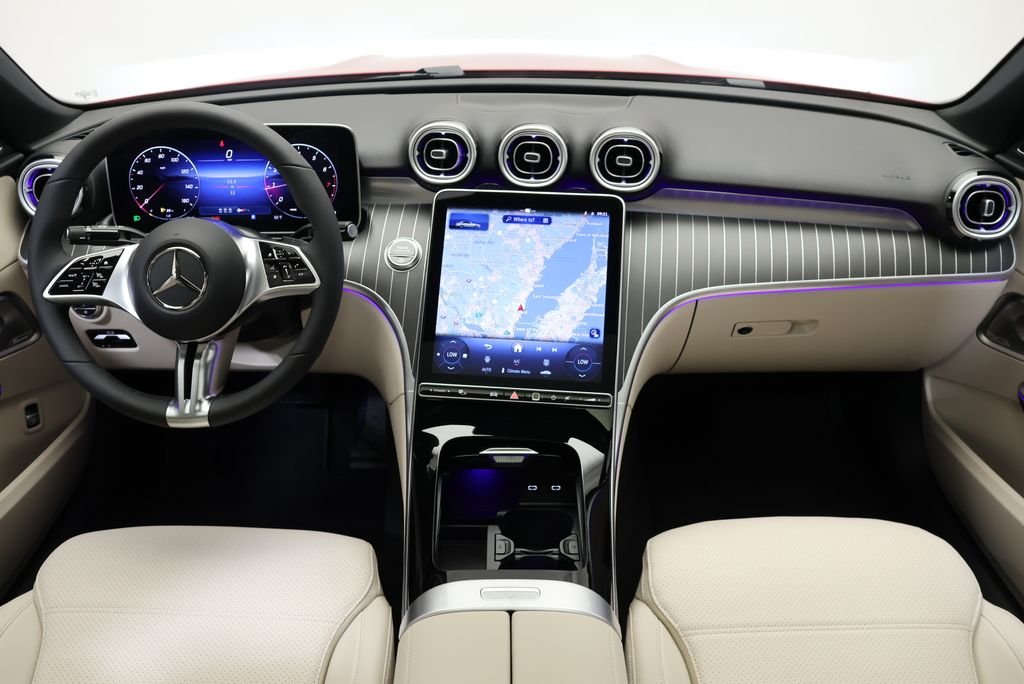 New 2026 MANUFAKTUR Patagonia Red Metallic Mercedes-Benz C 300 image 18