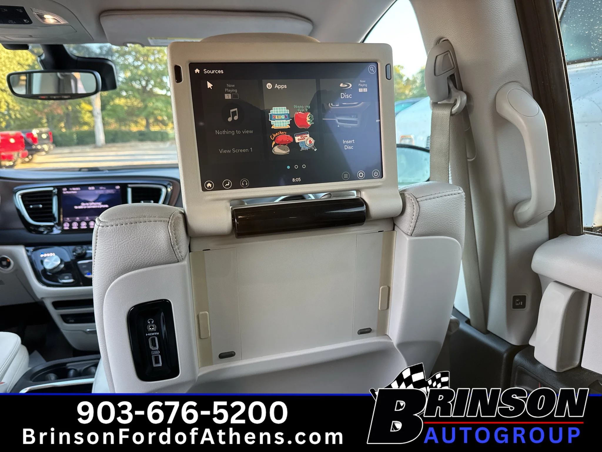 Used 2019 Brilliant Black Crystal Pearlcoat Chrysler Touring L Plus image 21