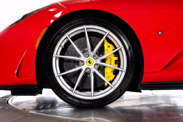 Used 2019 Rosso Corsa Ferrari  image 18