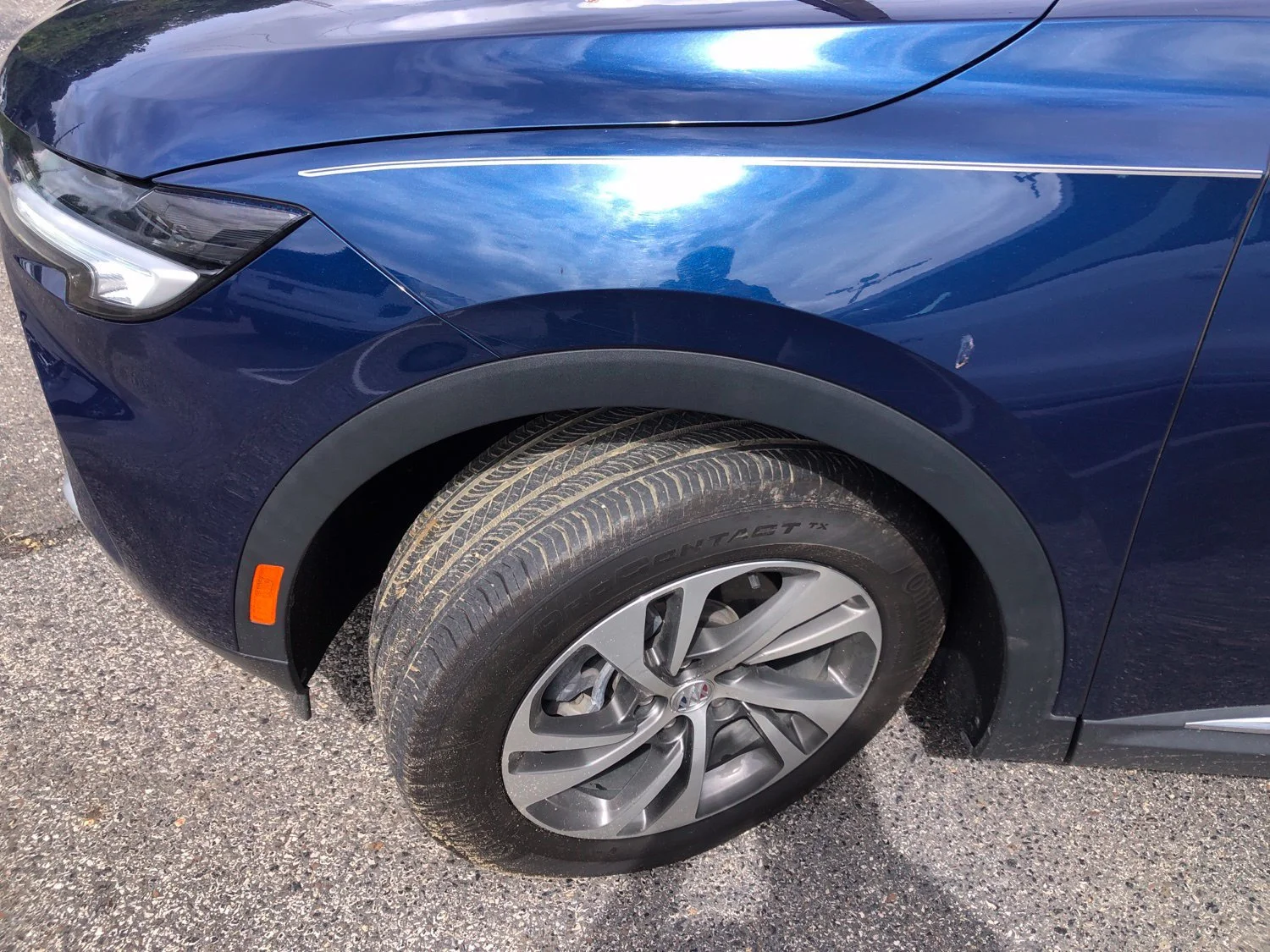 Used 2023 SAPPHIRE METALLIC Buick Essence image 7