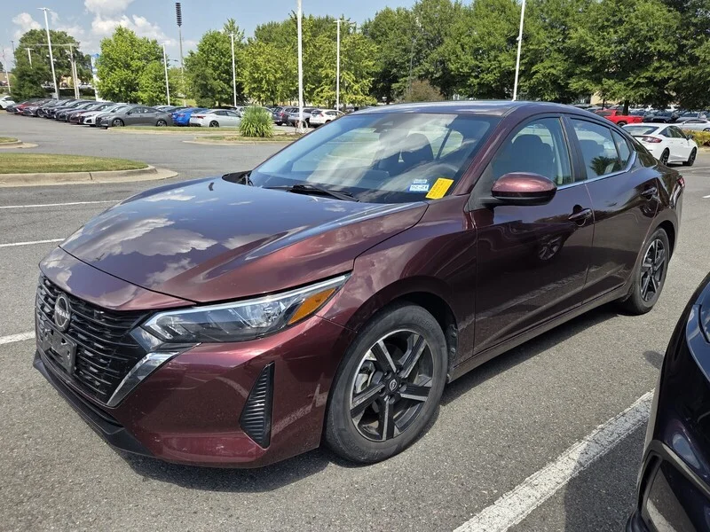 Used 2025 Rosewood NISSAN SV CVT image 1