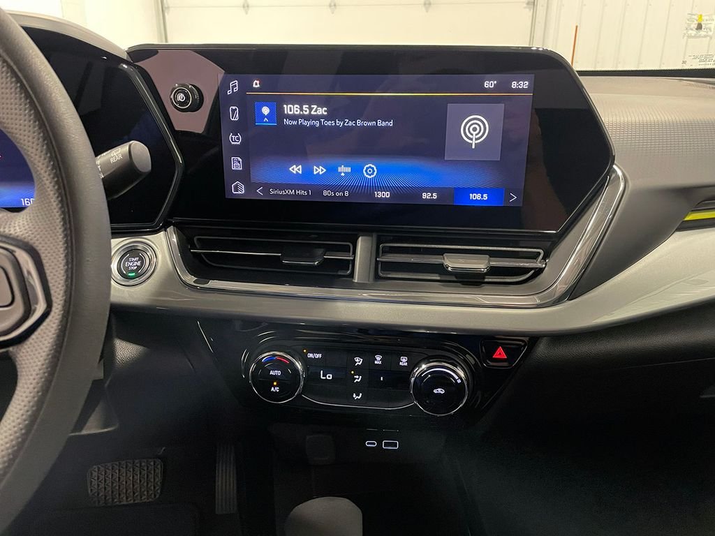 Used 2025 Red Chevrolet LT image 28