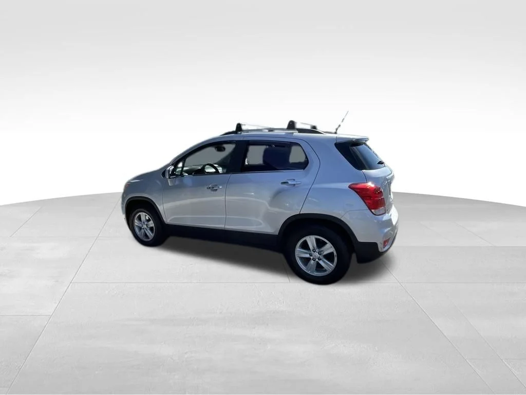 Used 2020 Silver Chevrolet LT image 11