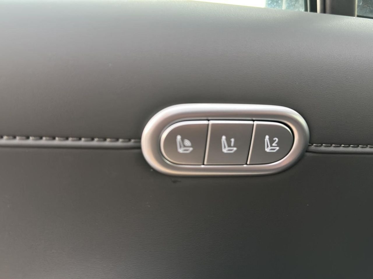 2026 Hyundai Palisade Calligraphy - Photo 9
