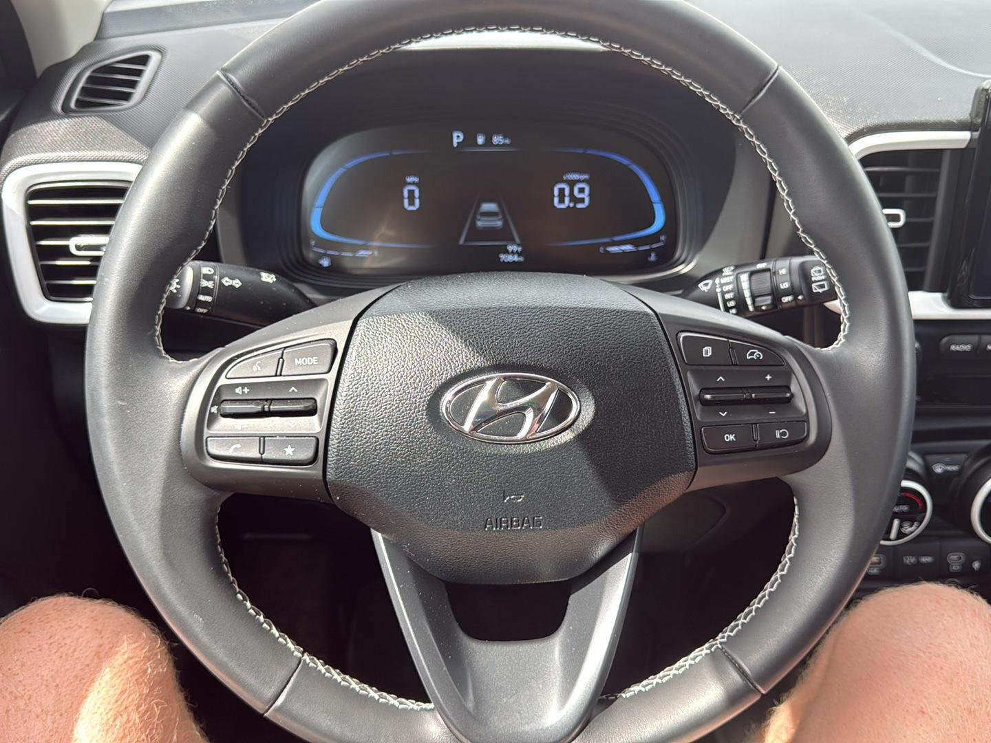 Used 2025 Ultimate Red Hyundai Limited image 25