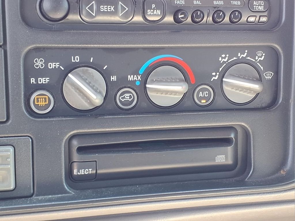Used 1997 Victory Red Chevrolet  image 10