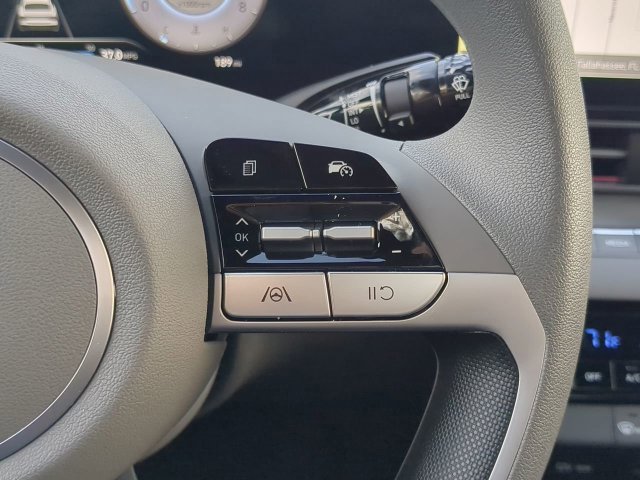 2025 Hyundai Elantra SEL - Photo 51