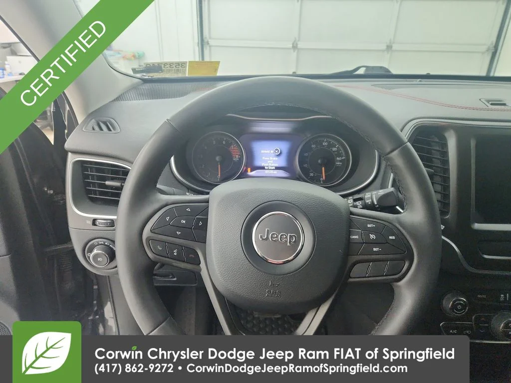 Used 2022 Gray Jeep Trailhawk image 21