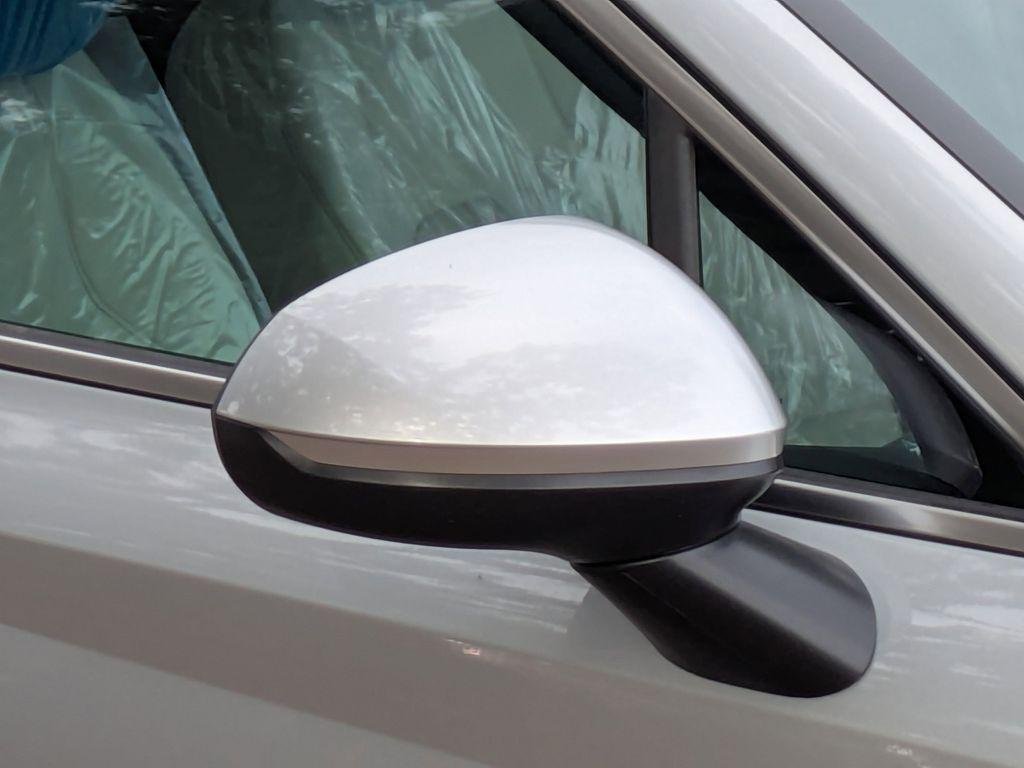 New 2026 Silver Hyundai SE image 11