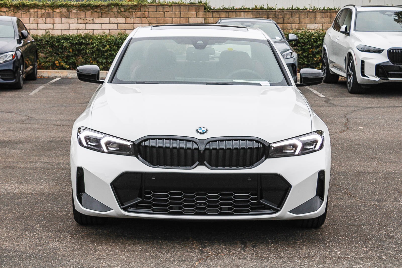 New 2026 Alpine White BMW 330i image 2