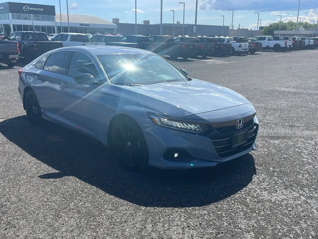 2022 Honda Accord Sport CVT's photo