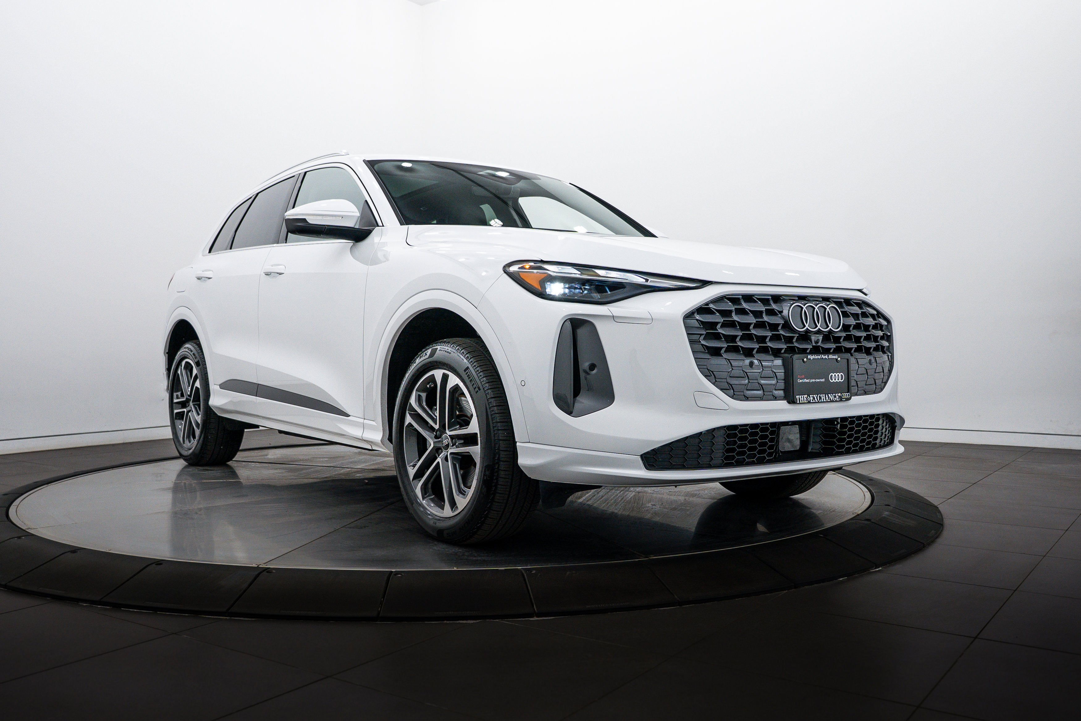 2025 Audi Q5 40 Premium's photo