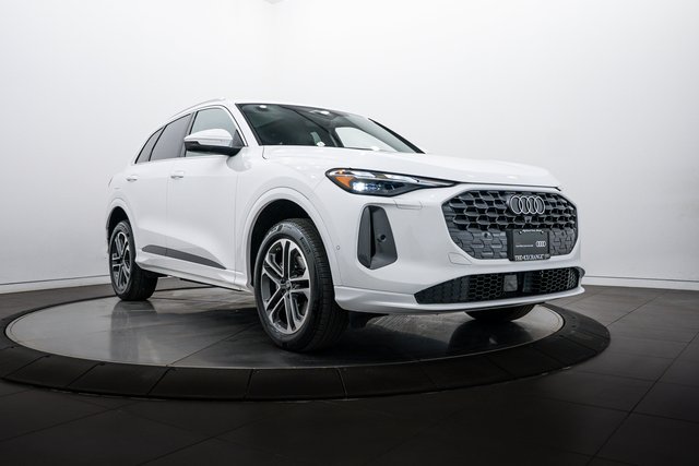 2025 Audi Q5 Premium
