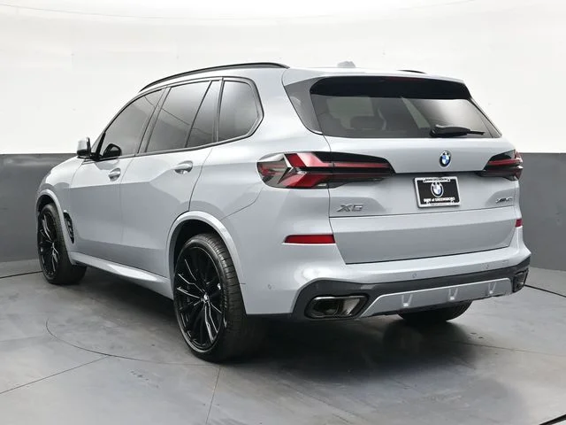 Used 2026 Gray BMW xDrive40i image 6