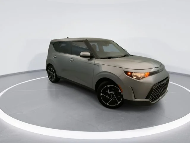 Used 2023 Gray Kia EX image 8