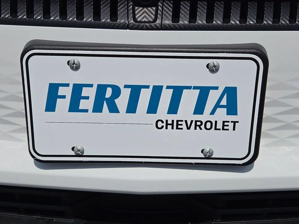 New 2026 Summit White Chevrolet LT image 23