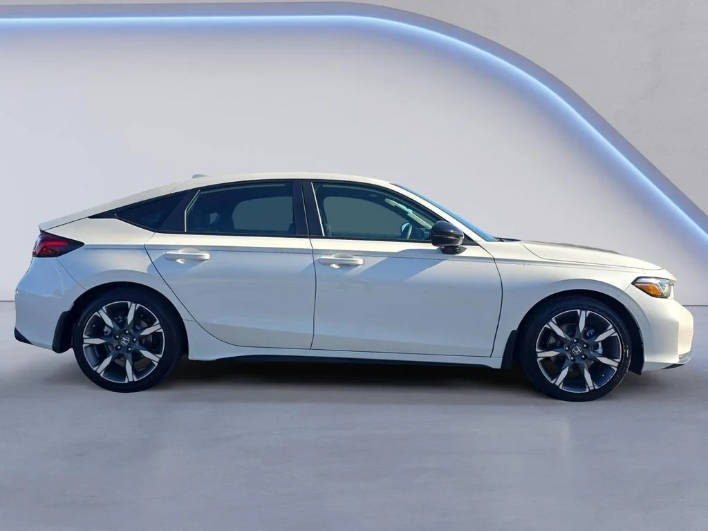New 2026 Platinum White Pearl Honda Sport Touring image 7