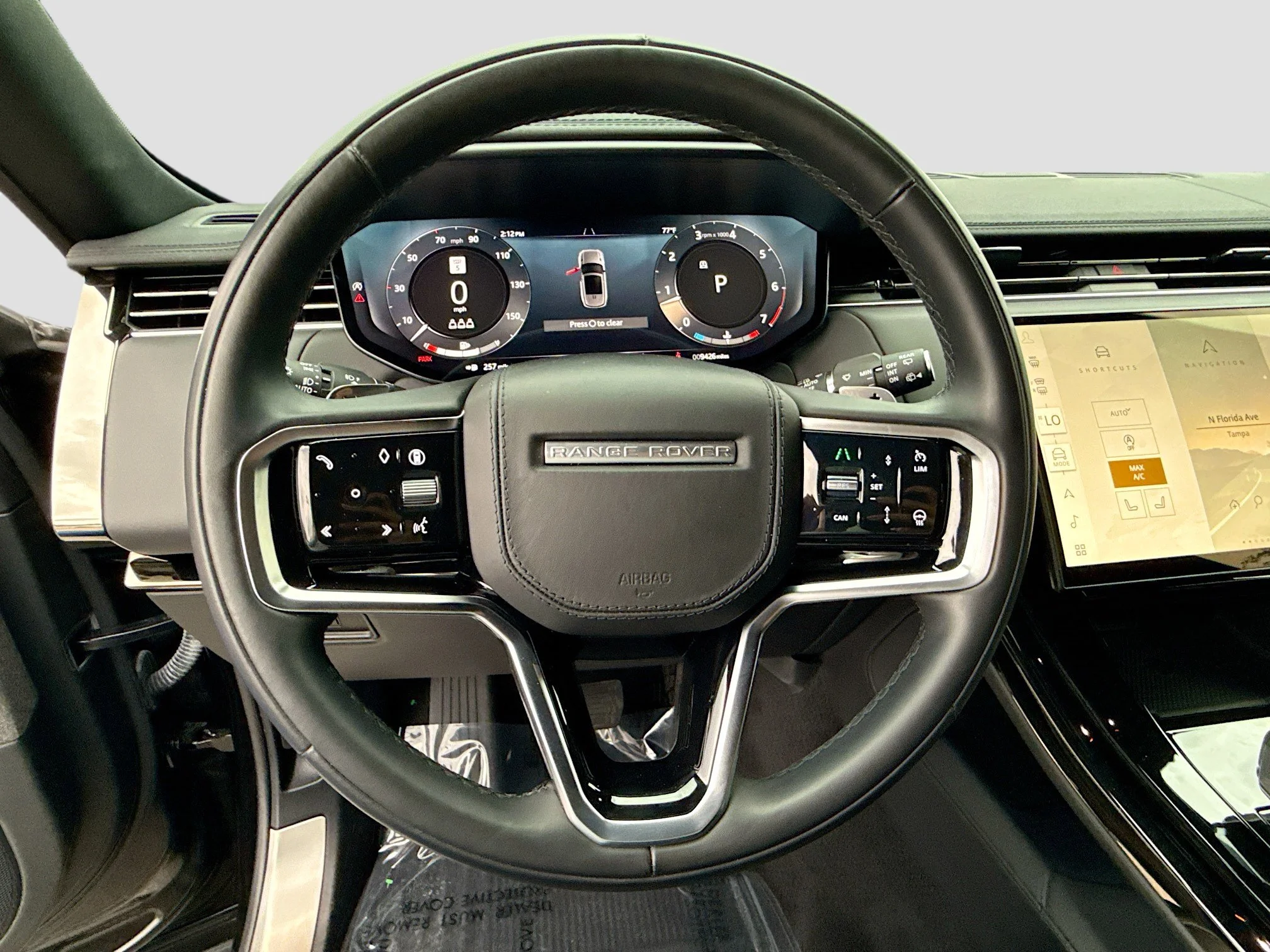 Used 2024 Santorini Black Metallic Land Rover SE image 39