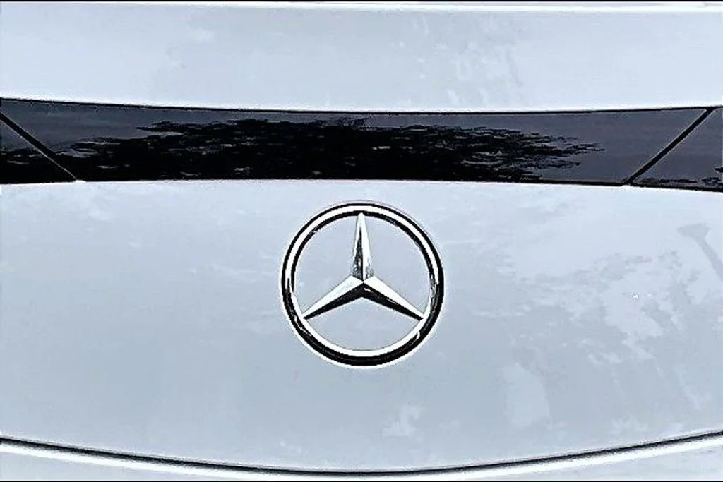 Used 2024  Mercedes-Benz CLE 300 image 30