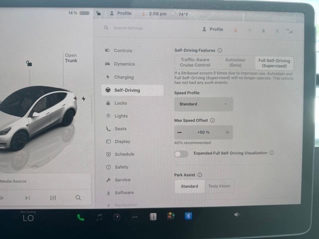 Used 2022 White Tesla Long Range image 18