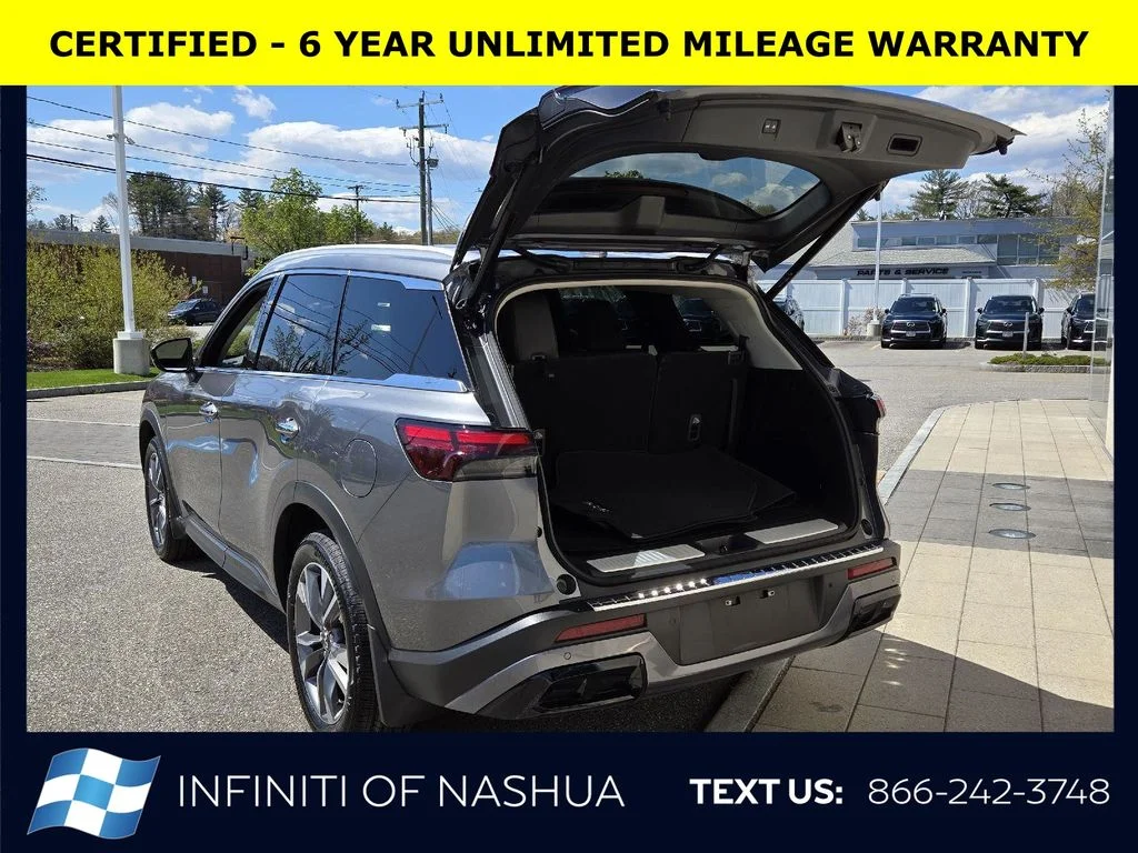 Certified Used 2023 Gray INFINITI LUXE image 20