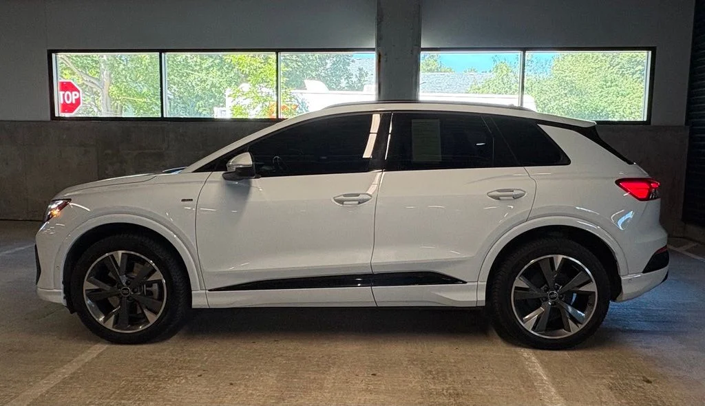 Used 2023 Glacier White Metallic Audi Prestige image 2