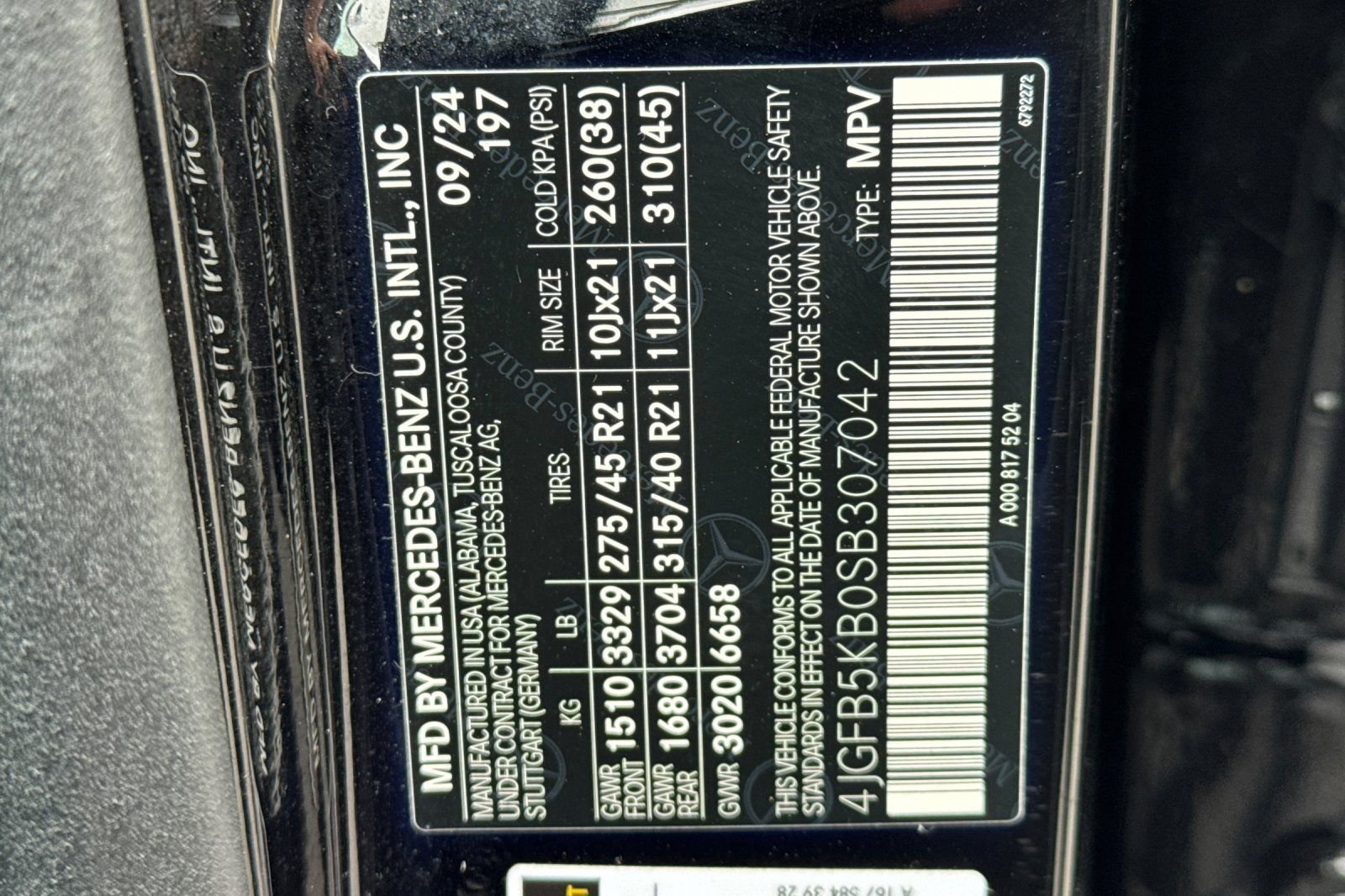 Certified Used 2025  Mercedes-Benz GLE 450 image 40