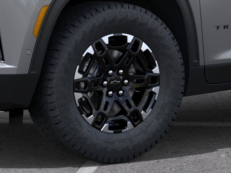 2027 Chevrolet Traverse Z71 - Photo 9