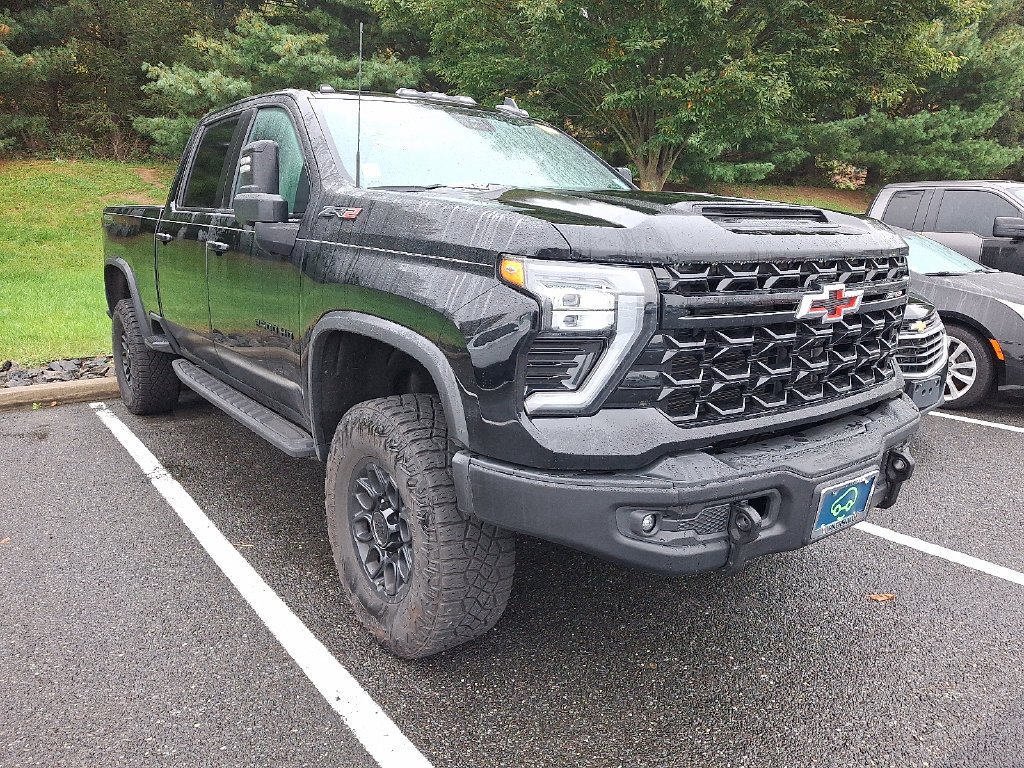 Used 2024 Black Chevrolet ZR2 image 3