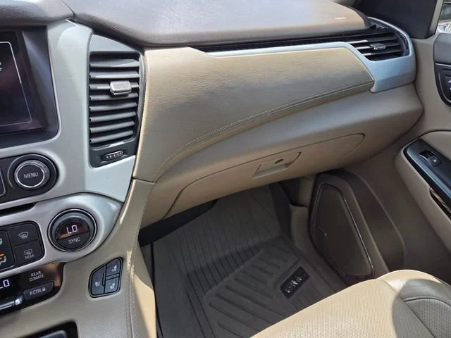 Used 2020 Onyx Black GMC SLT image 26
