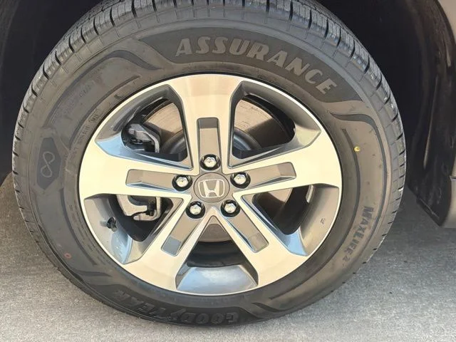 2025 Honda Pilot EX-L - Photo 12