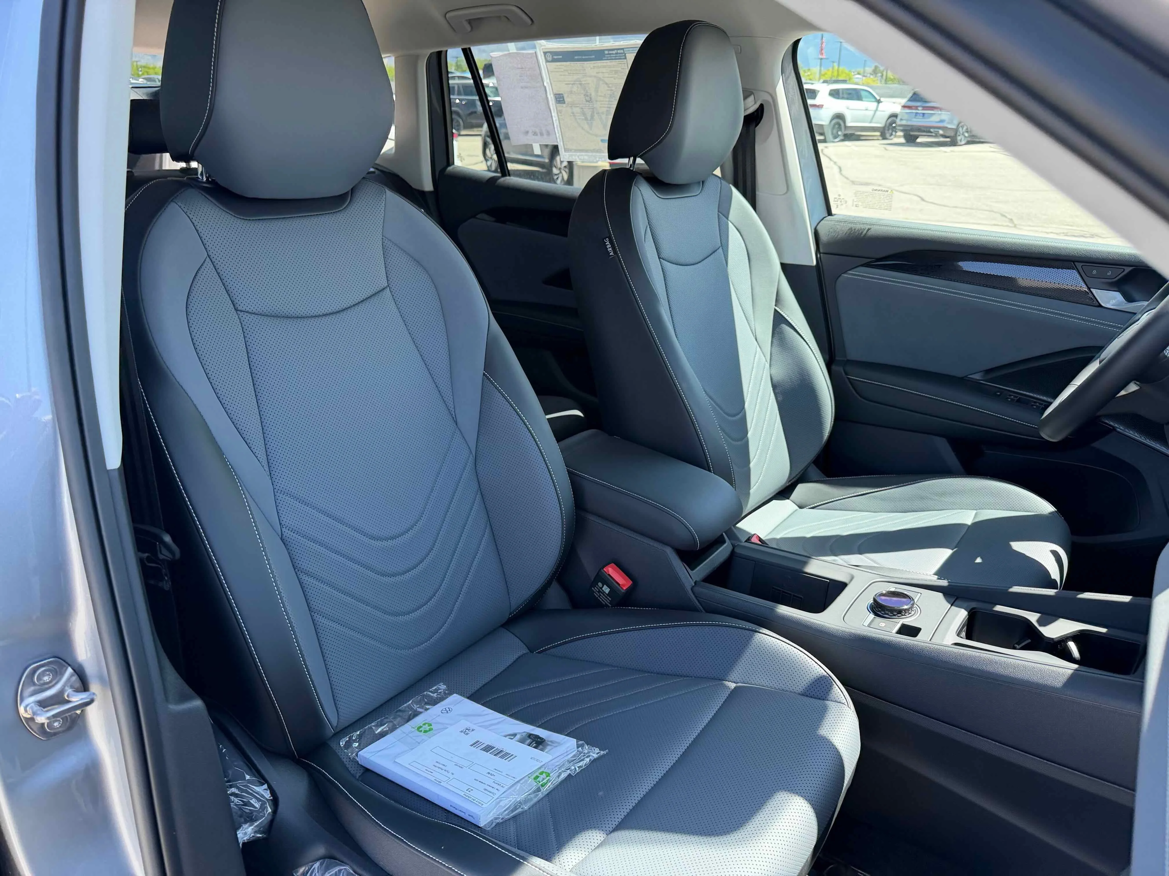 New 2026 Silver Volkswagen SE image 29